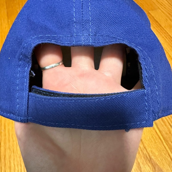 Official Blue Jays Baseball Cap - Picture 4 of 4